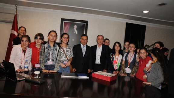Vali Kemal CİRİT ve Artvin Belediye Başkanı Mehmet KOCATEPE Makamında Ziyaret Edildi.