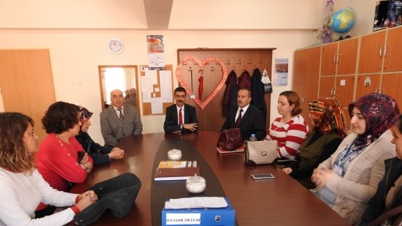 İl Milli Eğitim Müdürü Abdulcelil KAHVECİnin  Karadeniz Bakır İlkokulunu Ziyareti
