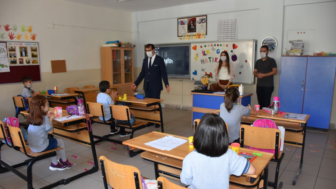 İl Müdürü Fahri ACAR Okullarımızı Ziyaret Ediyor