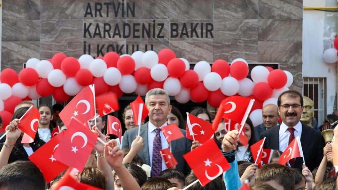 OKULLAR YENİ DÖNEME MERHABA DEDİ